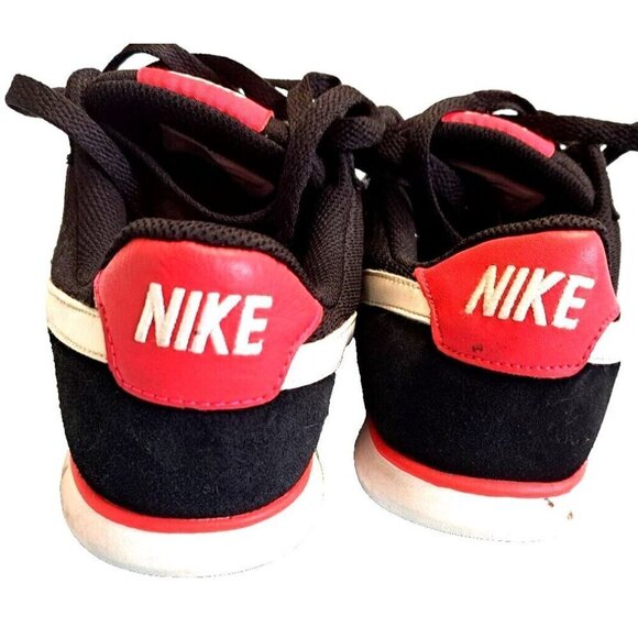 Nike Women's 7 Black White Siren Red Eclipse NM Low Cut Sneakers - Picture 7 of 10